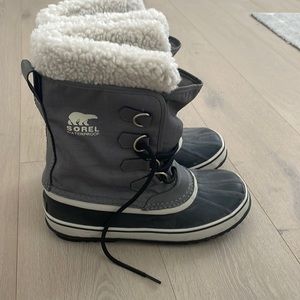 Sorel waterproof boots